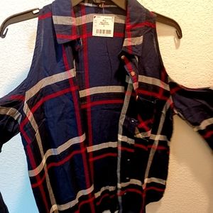 Women's/Jr's plaid cold shoulder shirt sz S